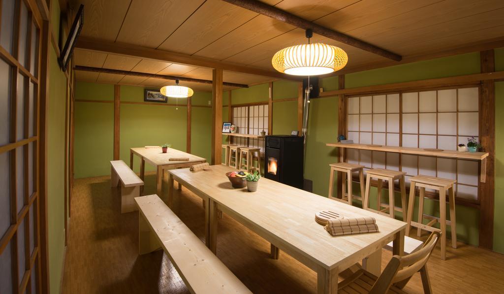 Myoko Powder Hostel Екстериор снимка